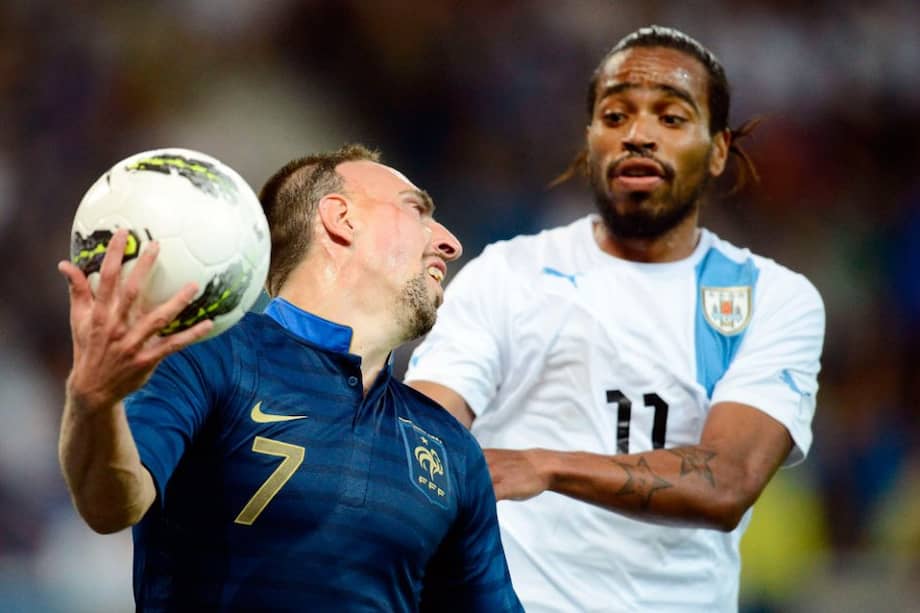 El uruguayo Álvaro Pereira durante el partido amistoso contra Francia. Foto: AFP