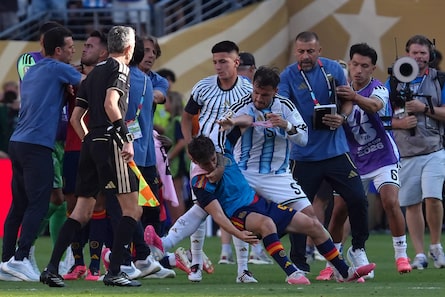 La pelea entre Argentina y España tras la final del Mundial que no mostró la TV: video