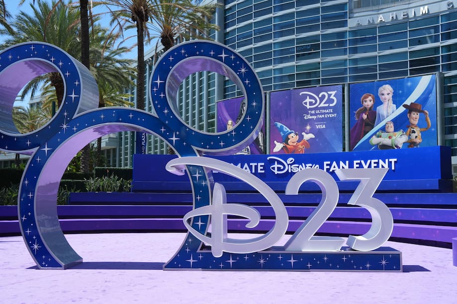 Disney despliega este fin de semana su extensa hoja de ruta en la D23, la mayor convención mundial de la compañía, para revelar ante miles de seguidores el rumbo de los futuros proyectos cinematográficos y televisivos, así como las novedades en parques y cruceros para los próximos años.