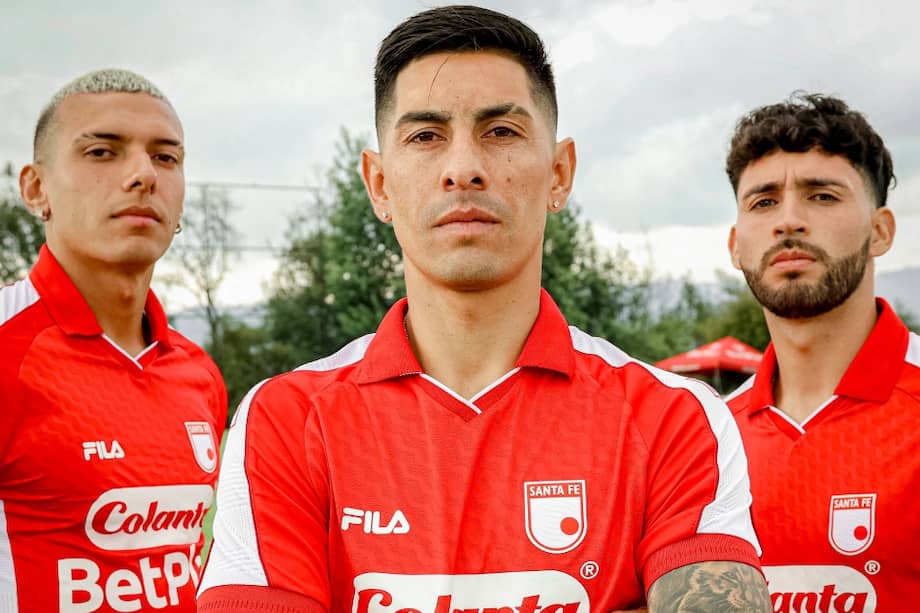 El cuadro capitalino hizo oficial la indumentaria que utilizará para la nueva temporada.