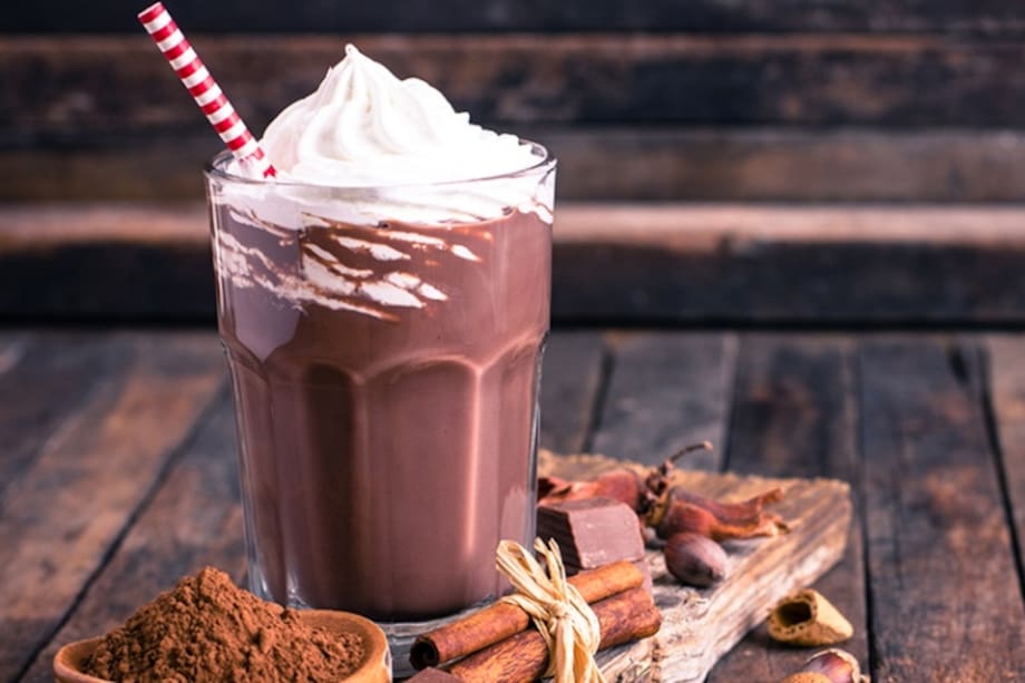Chocolate caliente con Baileys, la mejor combinación para celebrar el Día de la Madre