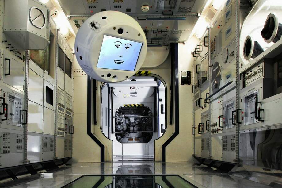 Cimon, el primer robot artificial en viajar al espacio, será uno de los cuatro pasajeros de la expedición 56-57 con rumbo a la la Estación Espacial Internacional (ISS). / Tomado de Airbus.com