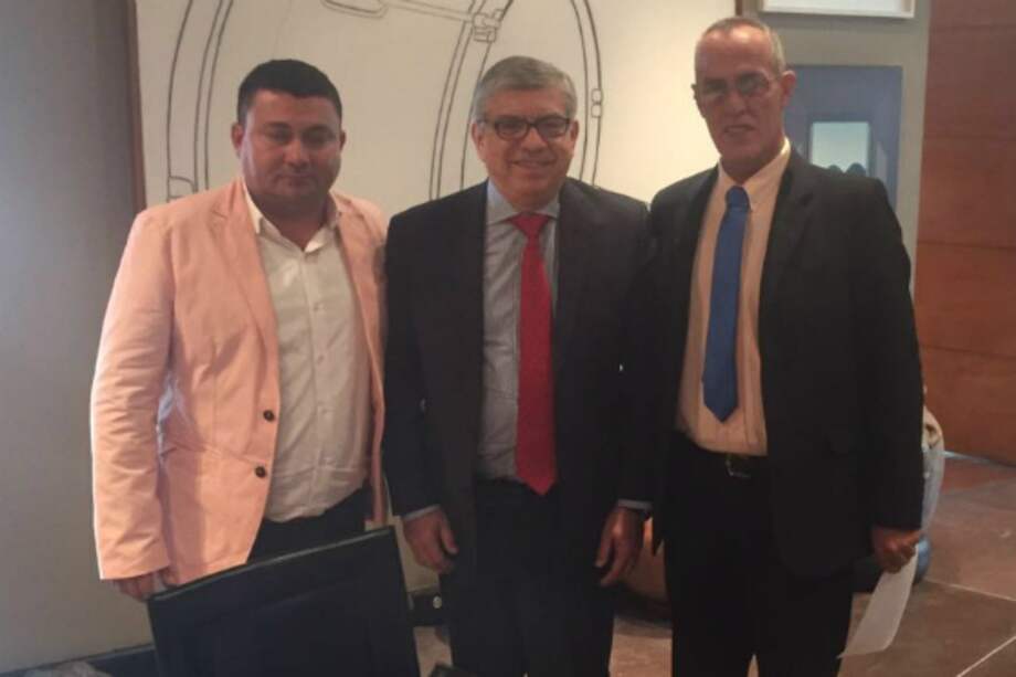 Ediles y juntas de acción comunal respaldan el Sí en campaña del plebiscito por la paz