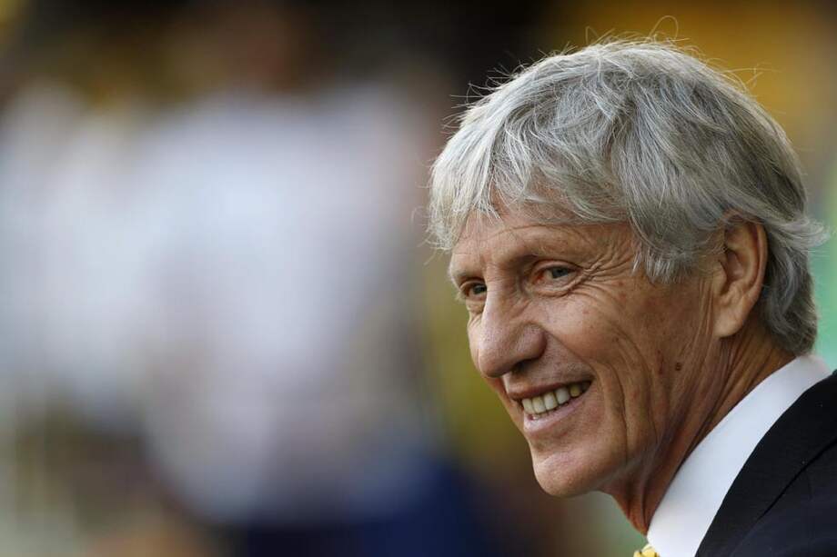 El estratega argentino tiene a la selección de Colombia a una victoria de clasificarse al Mundial Brasil 2014. / AFP