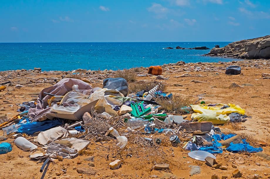 El uso de estos elementos no puede utilizarse en ningún sector de las playas o zonas costeras para ningún tipo de actividad.