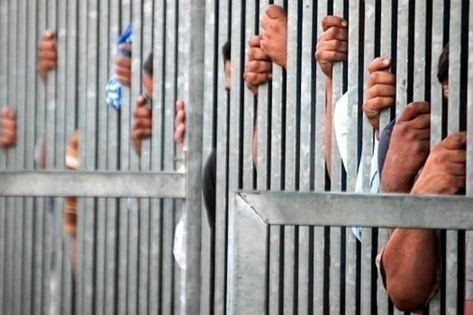 En la iniciativa se argumenta que la privación del derecho al voto aumenta la distancia social entre el delincuente y la comunidad, y reafirma el aislamiento y marginalidad de las personas privadas de la libertad. / Anadolu