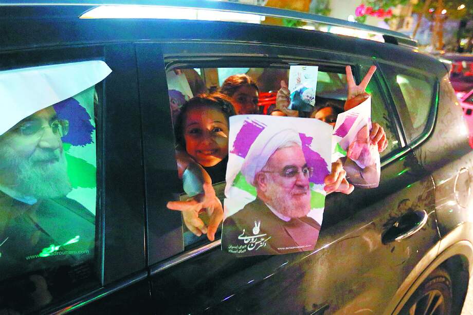 Hoy, los iraníes eligen a su presidente. EE. UU. decidió mantener el levantamiento de las sanciones a ese país. / AFP