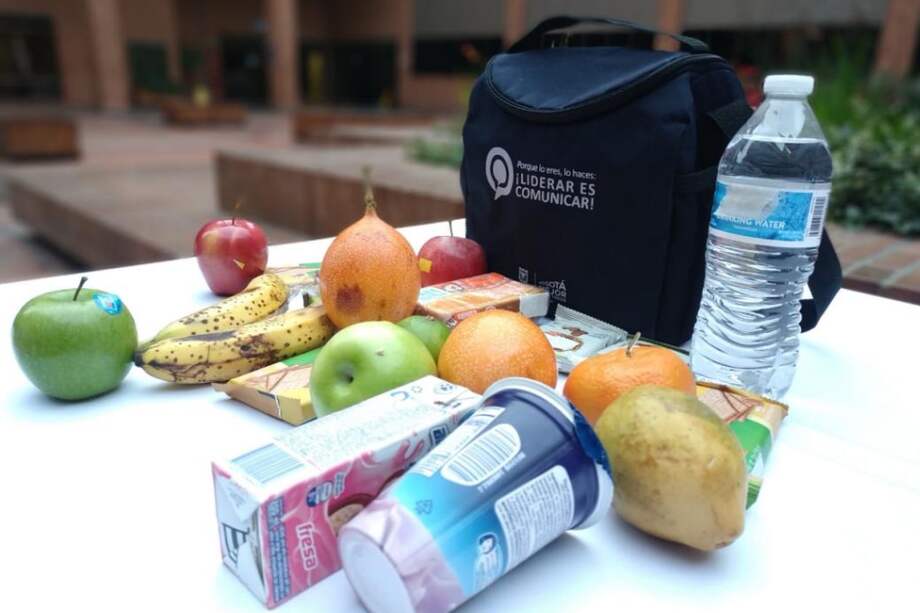 Con corte al 8 de junio, se han redimido 1.497.723 bonos y entregado 61.748 canastas de alimentos para estudiantes de colegios públicos de la capital.