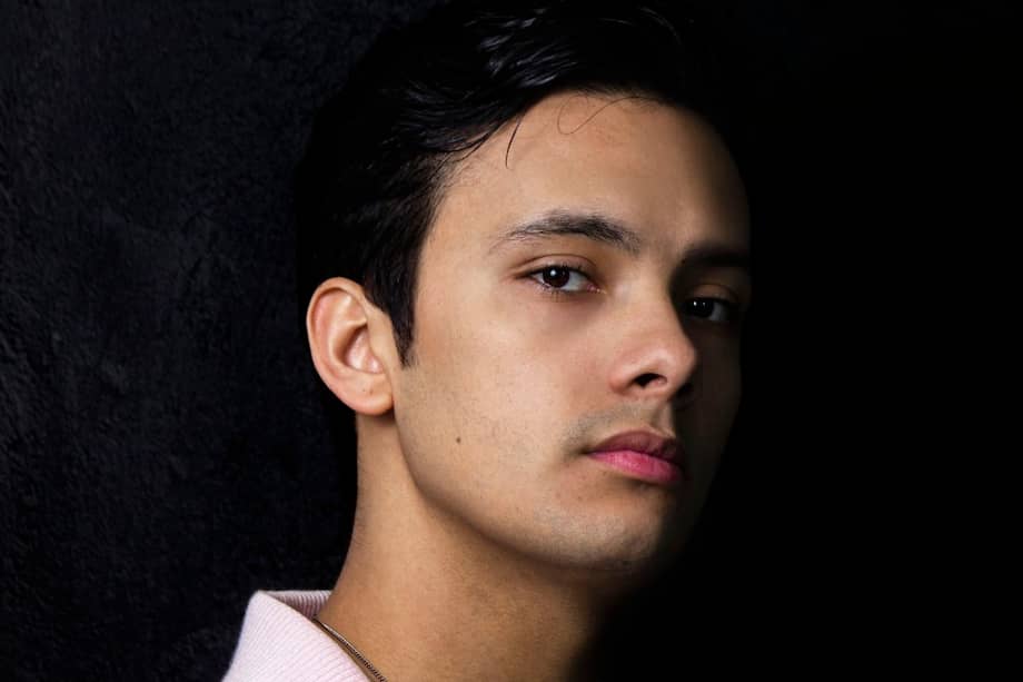 “Tener seguidores se vuelve una obsesión. Cuando pierdes seguidores es un drama”, admite Sebastián Arango. / Cortesía @JuanDavidLopezFoto