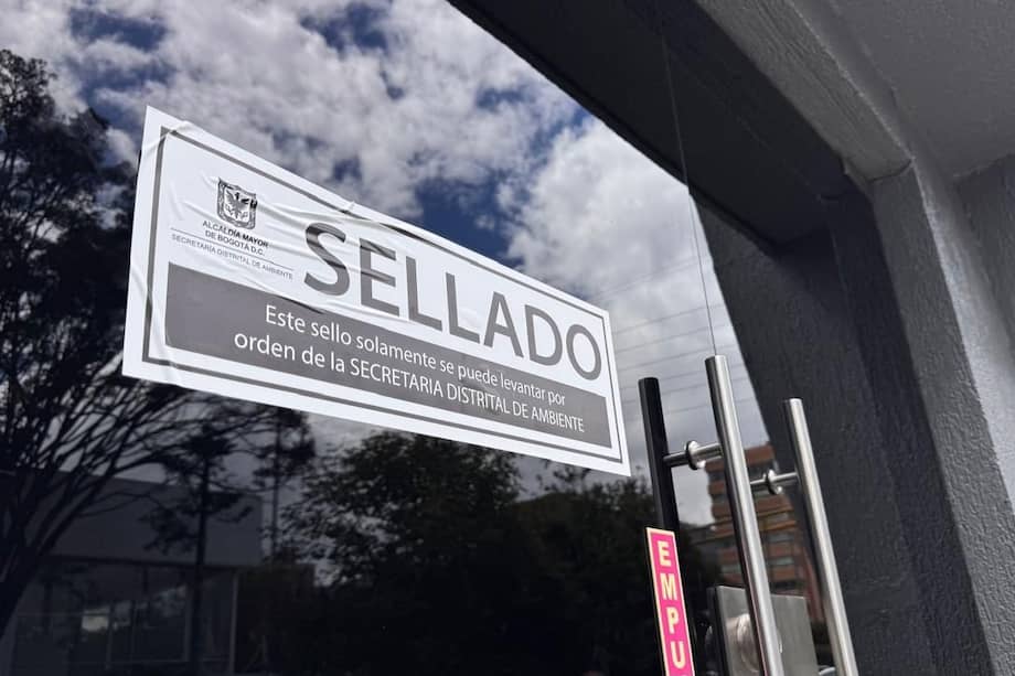 La clínica podría enfrentar multas de hasta 100.000 salarios mínimos y los
responsables, penas de prisión de entre 69 y 140 meses.