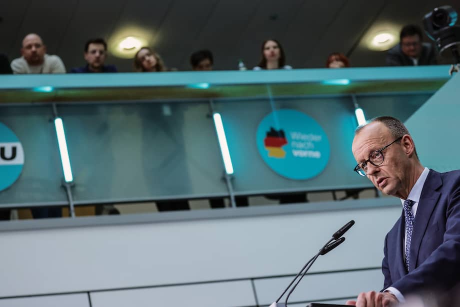 Alemania se resiste, de momento, al crecimiento de la ultraderecha, pero el nuevo canciller tiene un reto poco envidiable de darle respuestas a una población enardecida.