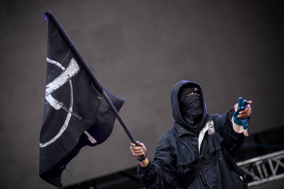 "En alguna medida, el movimiento estudiantil colombiano que ha surgido en las universidades públicas en las últimas décadas busca matar policías": Gonzalo Mallarino