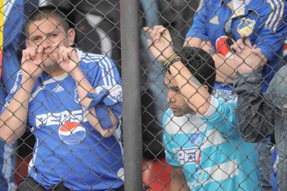 Muchos hinchas de Millonarios se lamentaron tras conocer los precios de las boletas para la final / Archivo