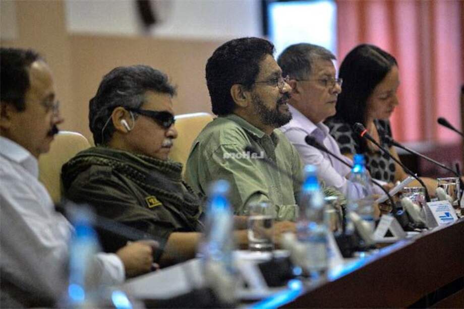 'Iván Márquez' hablará en el Parlamento Británico para hablar del proceso de paz