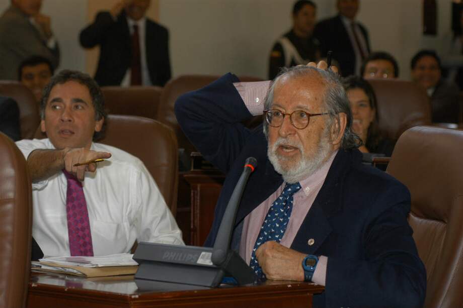 Guillermo ‘La Chiva’ Cortés en el Concejo de Bogotá, cuando fue elegido para ese cargo a principios de la década pasada. / Archivo