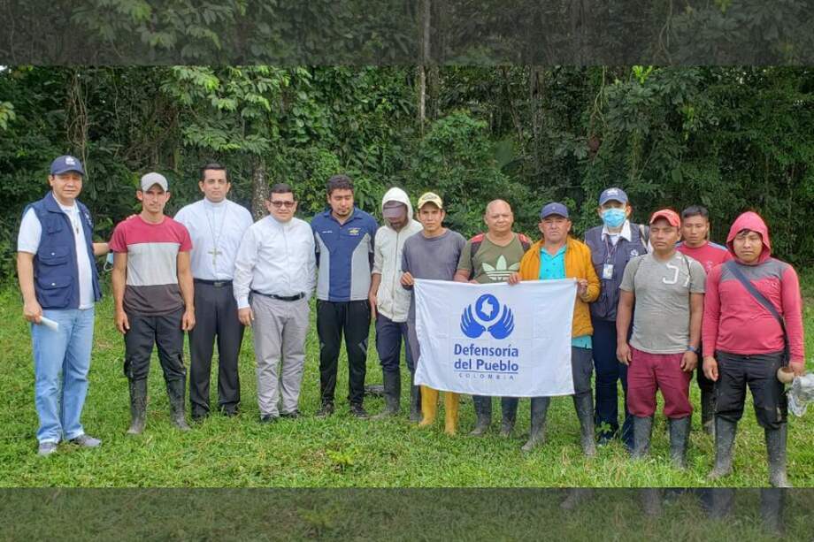 Tras primera reunión de la delegación de paz del Gobierno Petro y el ELN en Cuba, la guerrilla liberó a nueve civiles en Arauca.