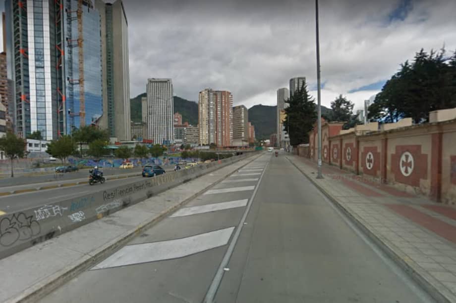 Algunas de las edificaciones que incluye la propuesta estarían ubicadas en manzanas libres y semipúblicas para vivienda y comercio, que contarían con zonas verdes. / Google Maps.