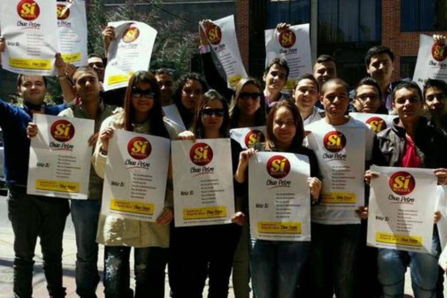 Pacho Santos inició formalmente campaña por la revocatoria a Petro