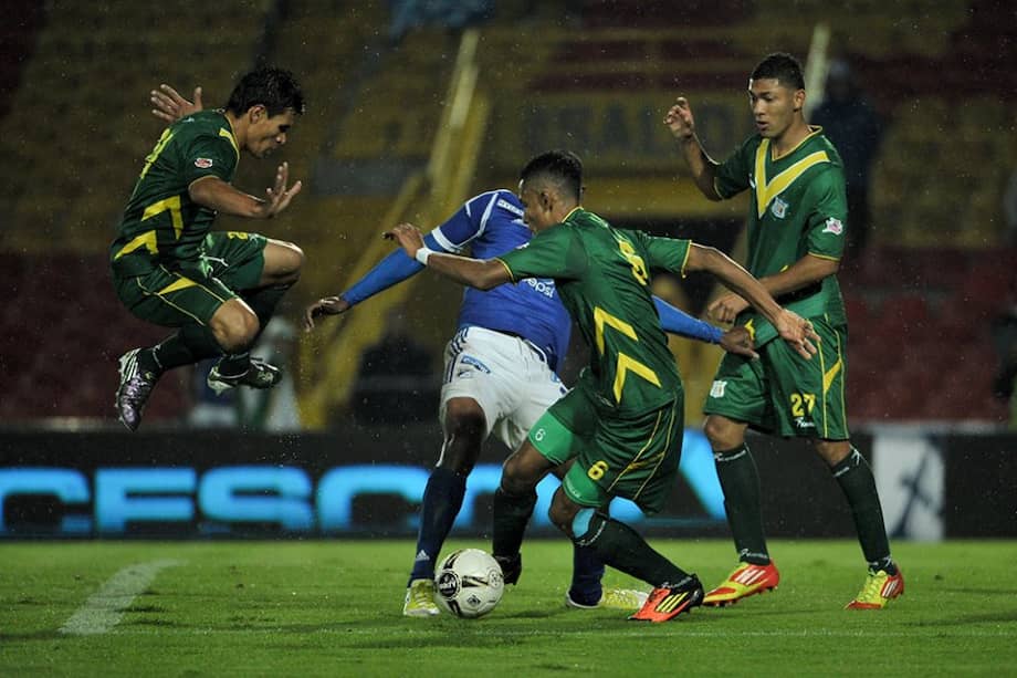 Santiago Otero, accionista español radicado en Galicia, le ofreció a Ángel casi cinco millones de dólares para encargarse de la institución. / Archivo