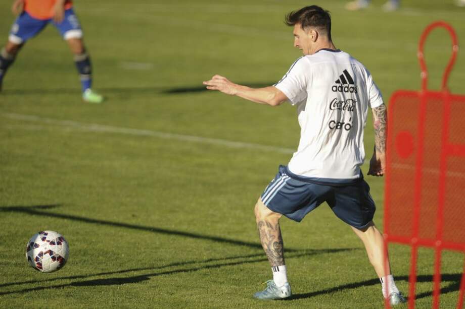 Lionel Messi, el jugador a seguir en el debut de la selección de Argentina en la Copa América. Foto: AFP