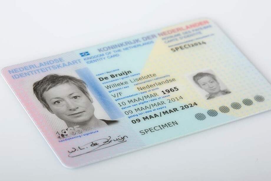 Las tarjetas de identidad en los Países Bajos ya no indicarán si el titular es hombre o mujer a partir de 2024.