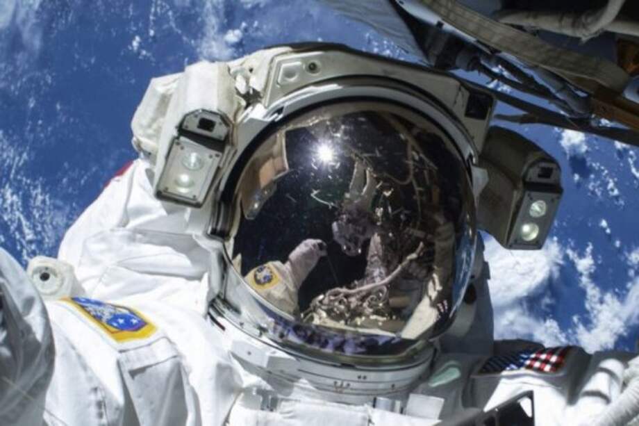 Científicos discuten acceso de países pobres a tecnología espacial