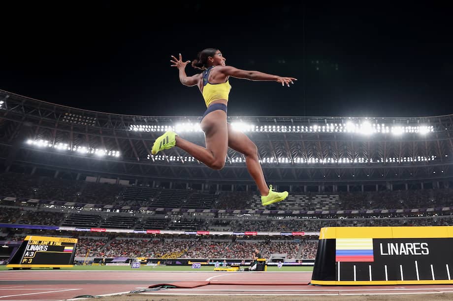 Así fue el salto de Natalia Linares en el Estadio Nacional de Japón, en el Mundial de Atletismo de Tokio 2025.