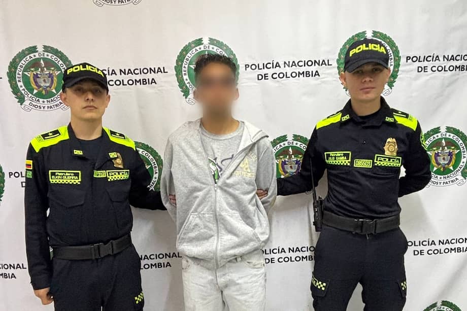 El capturado fue puesto a disposición de la Fiscalía General de la Nación, donde un juez de control de garantías le impuso medida de aseguramiento privativa de la libertad en centro carcelario.