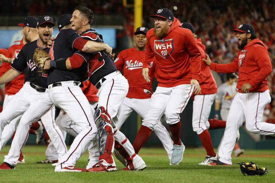 Los Nacionales de Washington celebran su paso a la Serie Mundial del béisbol de las Grandes Ligas. / AFP