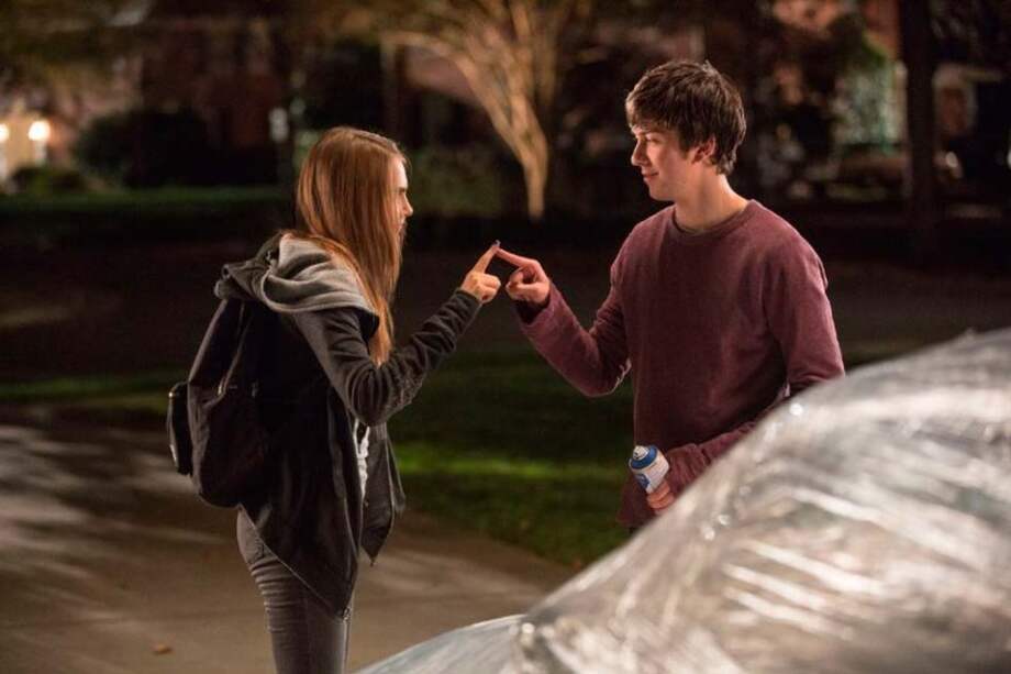 Cara Delevingne y Nat Wolff.