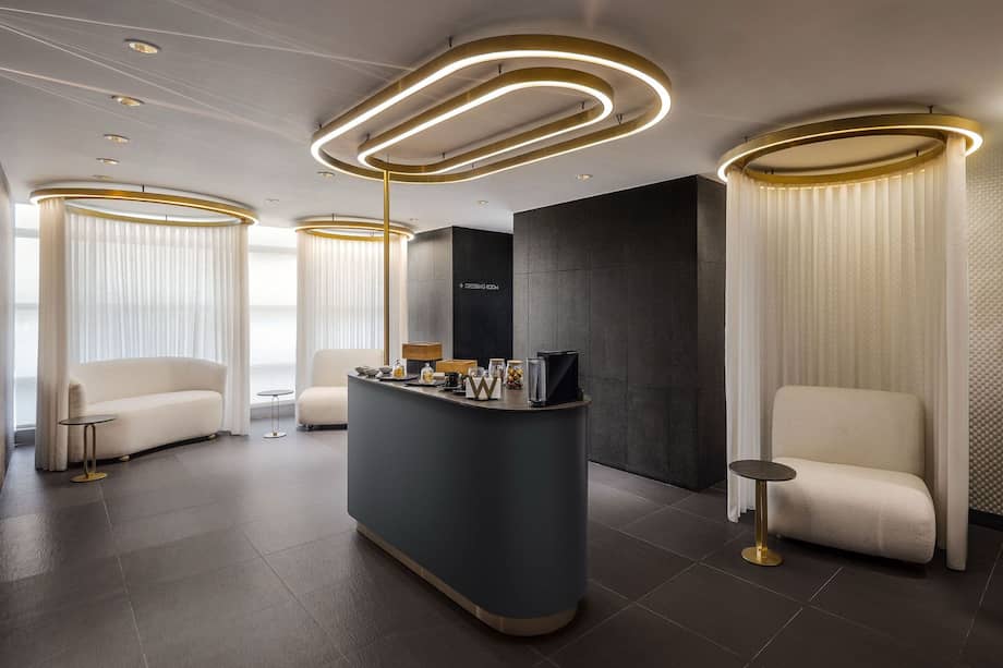 El hotel W Bogotá presenta la renovación de su icónico spa con nuevas experiencias de bienestar inspiradas en Colombia.