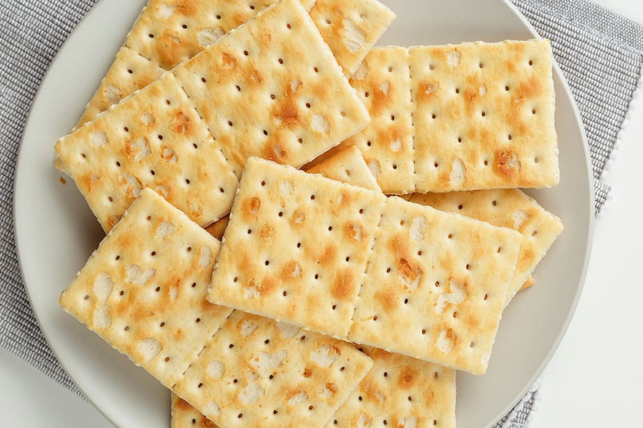 ¿Es bueno comer galletas de soda?