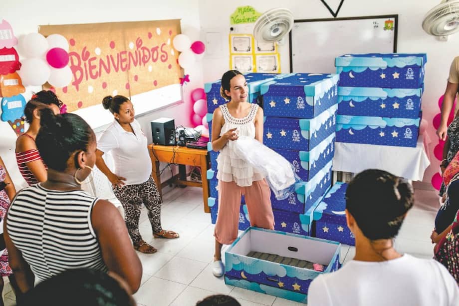 Camila Cooper cuenta que ya son 2.500 las familias en las que han dejado huella con Cunas con Amor. / Cortesía