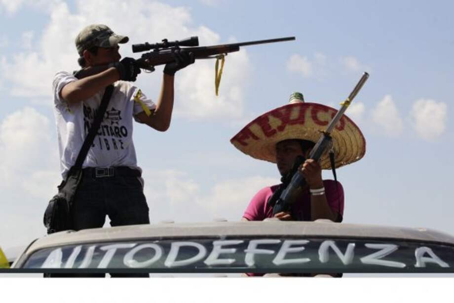 México: milicianos irrumpen en pueblo de Michoacán pese a pacto con gobierno