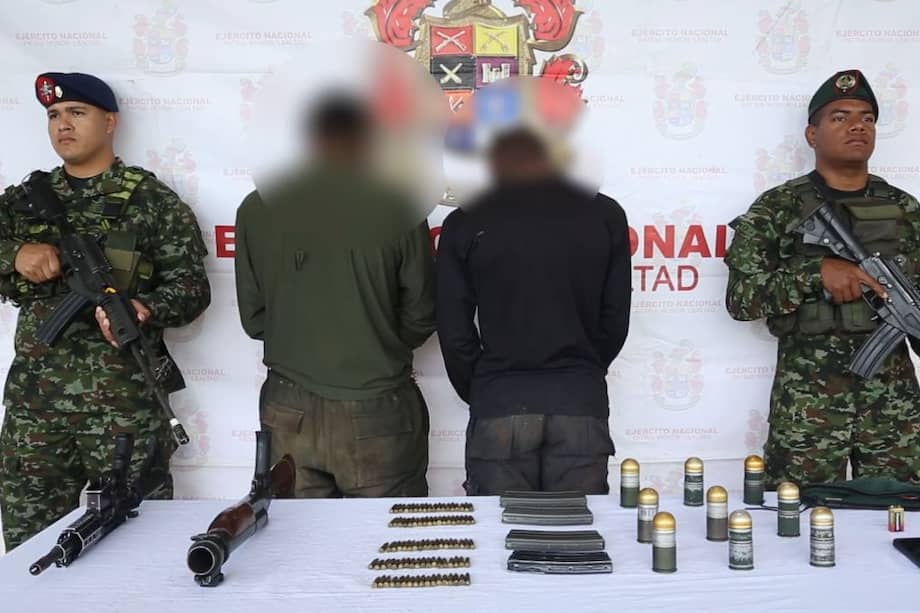 Dos integrantes del ELN se entregaron voluntariamente a las Fuerzas Armadas de Colombia.