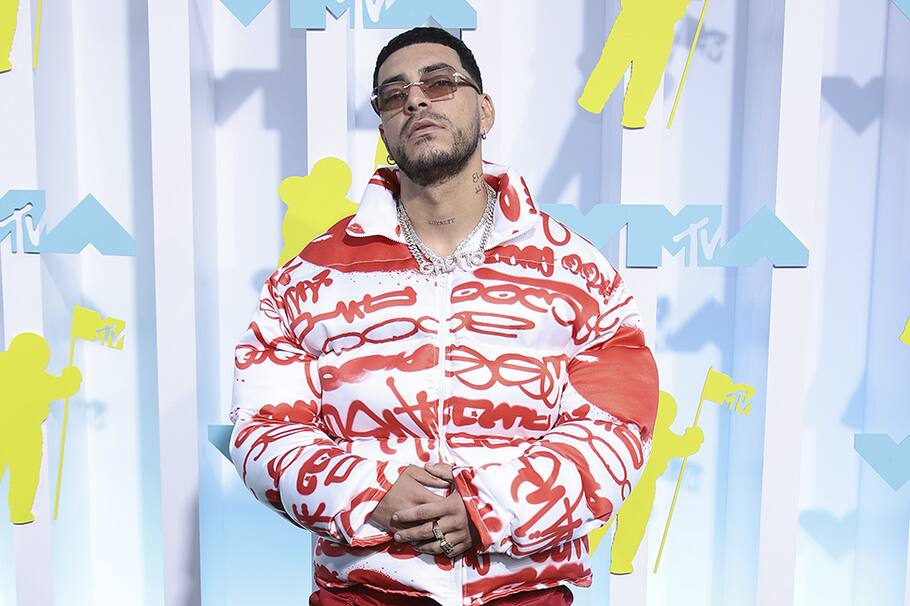 ¿Por qué Ryan Castro canta en Transmilenio? El paisa comenzó cantando en los buses