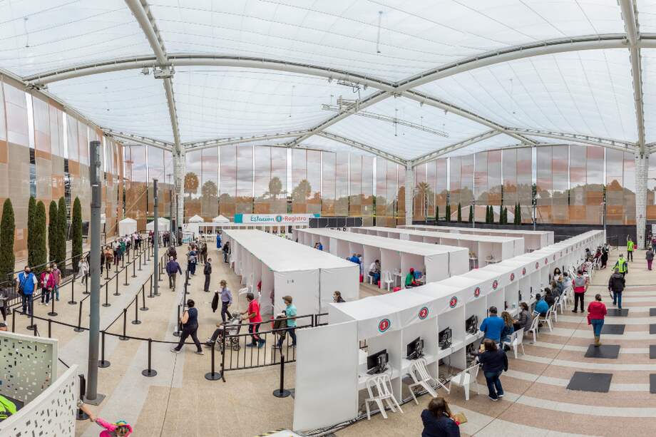 En población priorizada de la etapa 1, Compensar ha alcanzado una cobertura superior al 80 %.