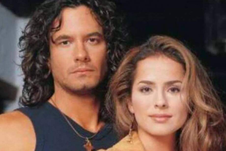 Mario Cimarro y Danna García son dos de los protagonistas de la novela "Pasión de Gavilanes", que este lunes 23 de noviembre marcó el rating más alto.