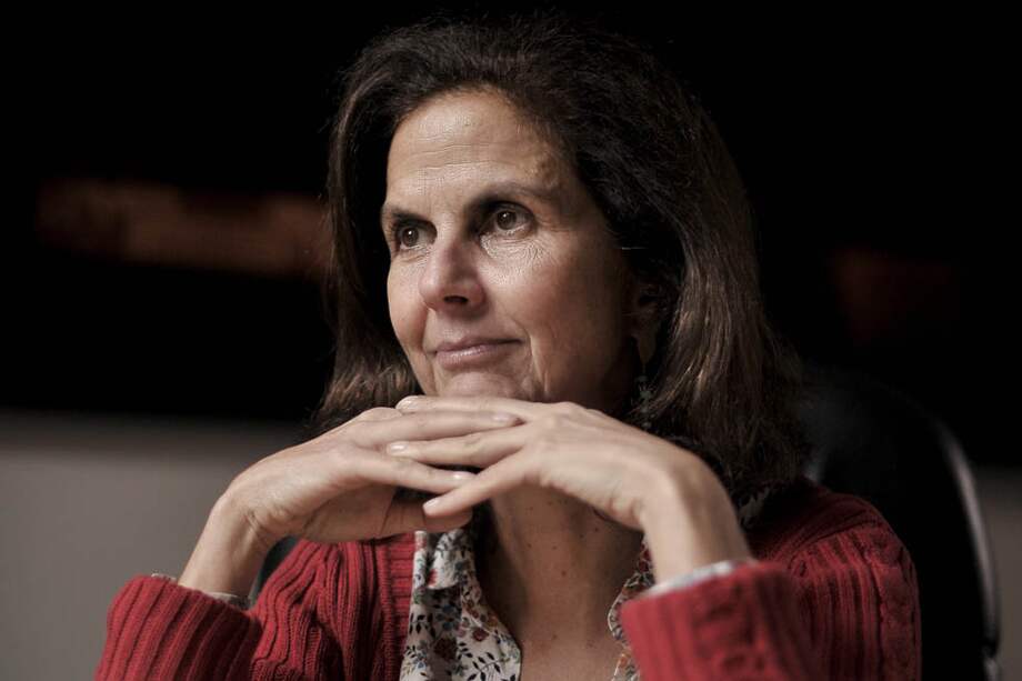 María Emma Wills, en la oficina del Centro de Memoria Histórica, en Bogotá. / Andrés Torres