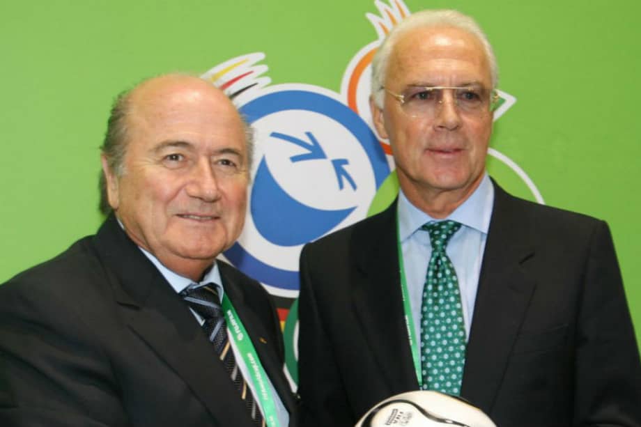 Franz Beckenbauer habría recibido pagos dudosos de la FIFA. / AFP