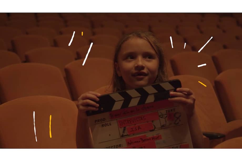 El primer documental de Teatropedia disponible en Escuela Plus de DirecTV es “Isabella va a la ópera”, que presenta pormenores de la producción de uno de los grandes montajes de ópera que se han presentado en el Teatro Mayor.