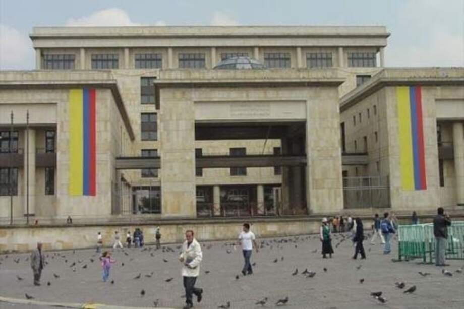 Gobierno descarta reformar alcance de la tutela a pesar de escándalo en Corte Constitucional