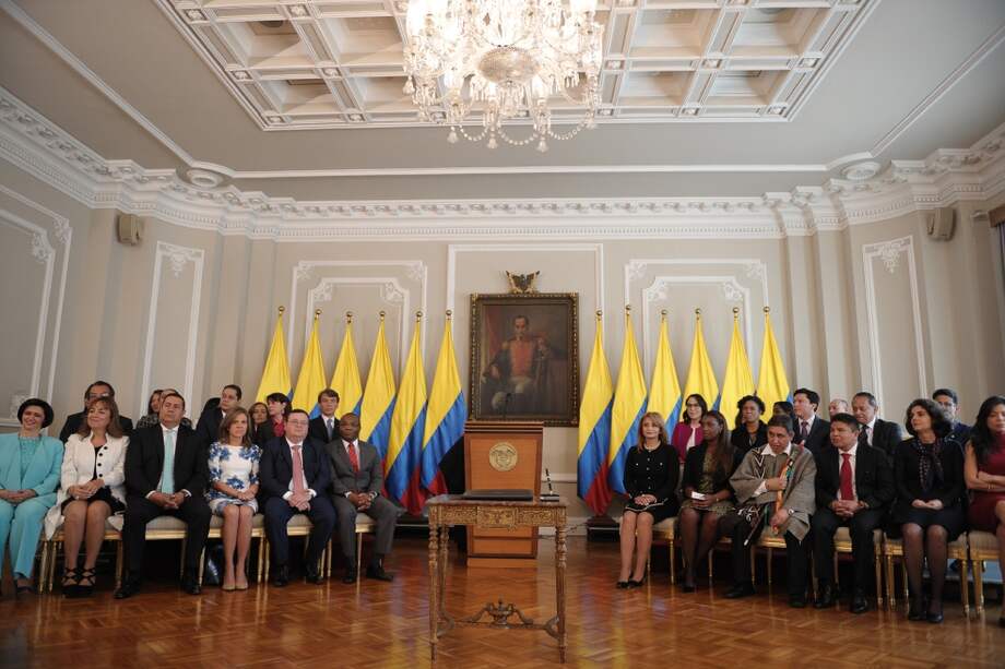 La justicia transicional tiene por fin la estabilidad jurídica necesaria para hacer su trabajo, pero el Centro Democrático se lanza a hacerla trizas.