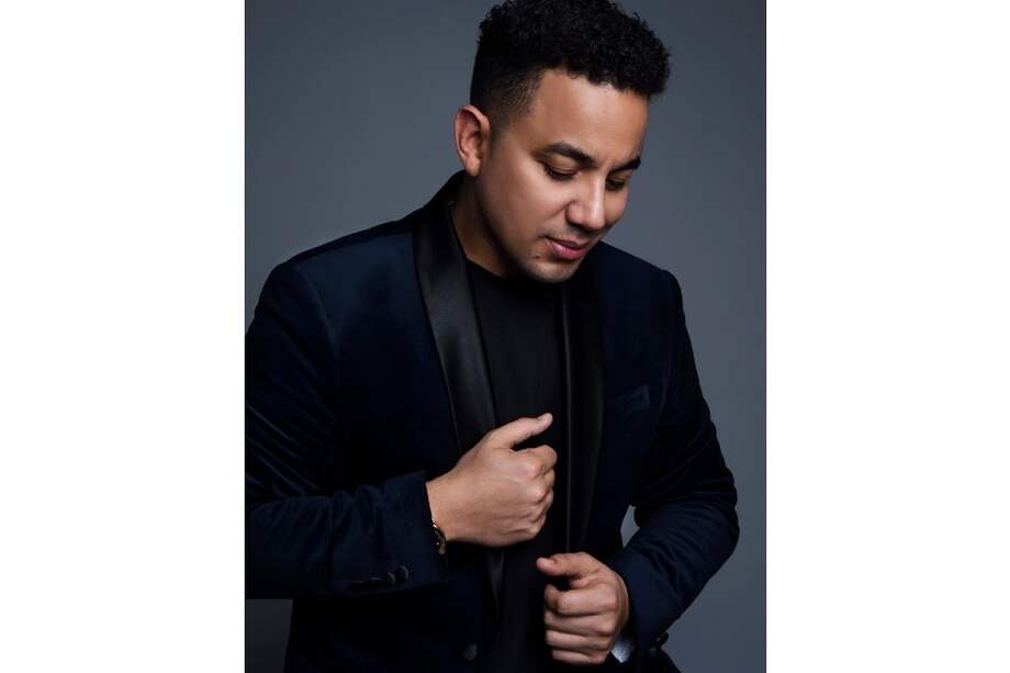 El músico Felipe Peláez adelantó que cada canción tendrá su video.