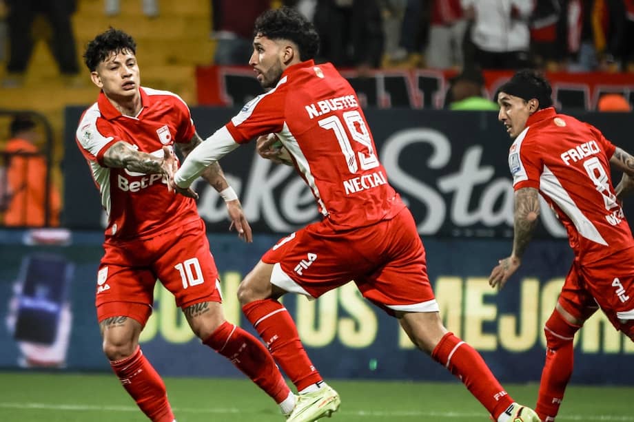Nahuel Bustos celebrando el empate 1-1 frente a Fortaleza en la novena fecha de la Liga Betplay 2026-I.