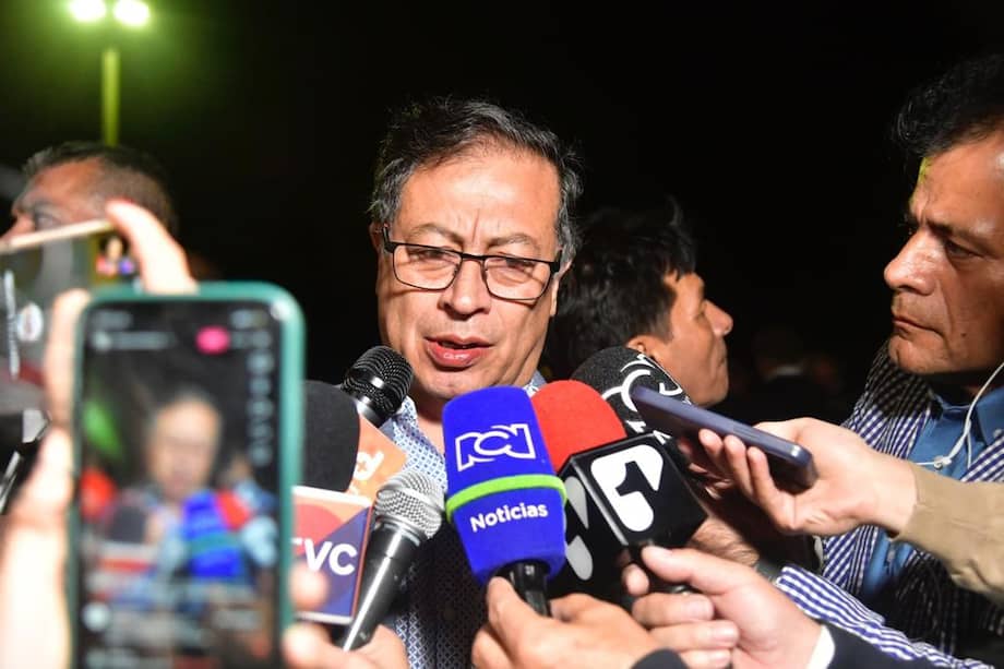 El presidente Petro informó el hallazgo de los cuatro niños perdidos en la selva de Guaviare.