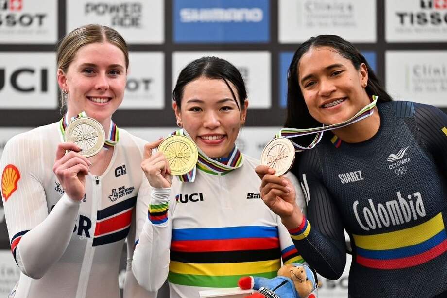 La joven ciclista de 18 años se subió al podio en la prueba del keirin y confirmó su gran momento internacional. Compartió el podio con la japonesa Mina Sato y la británica Emma Finucane.