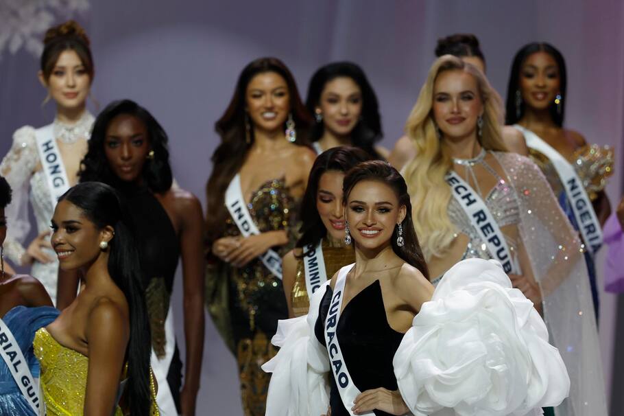 Varias representantes latinoamericanas se destacan como principales candidatas para ganar la corona de Miss Universo. . (Tailandia) EFE/EPA/RUNGROJ YONGRIT