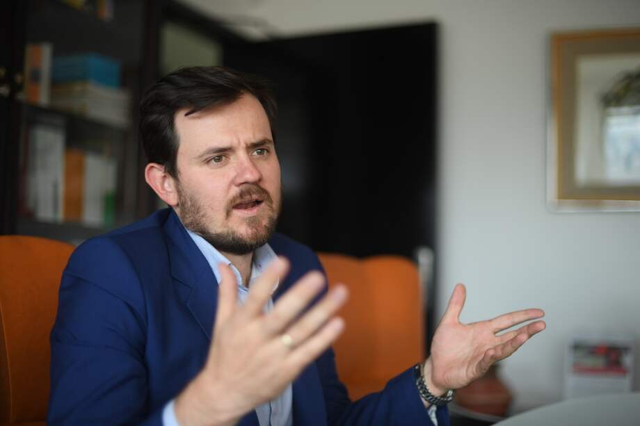 El abogado Sebastián Escobar, del Colectivo de Abogados José Alvear Restrepo./ Cristian Garavito - El Espectador.