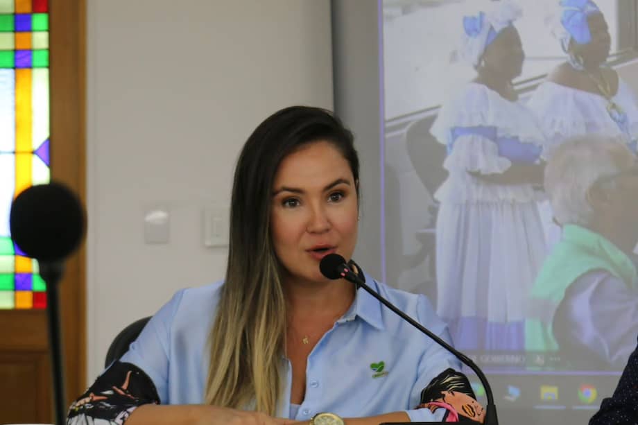 Natalia Velásquez, secretaria de las Mujeres de Antioquia.